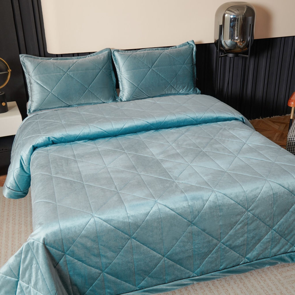 Велюровое покрывало в клетку и две наволочки OVL040 240*260 50-70 2 шт