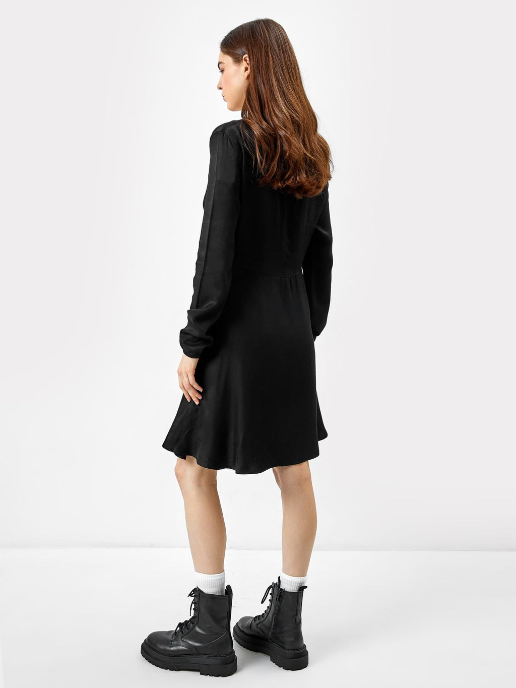 Платье женское миди в черном цвете черный 152379 - Mark formelle фото 3