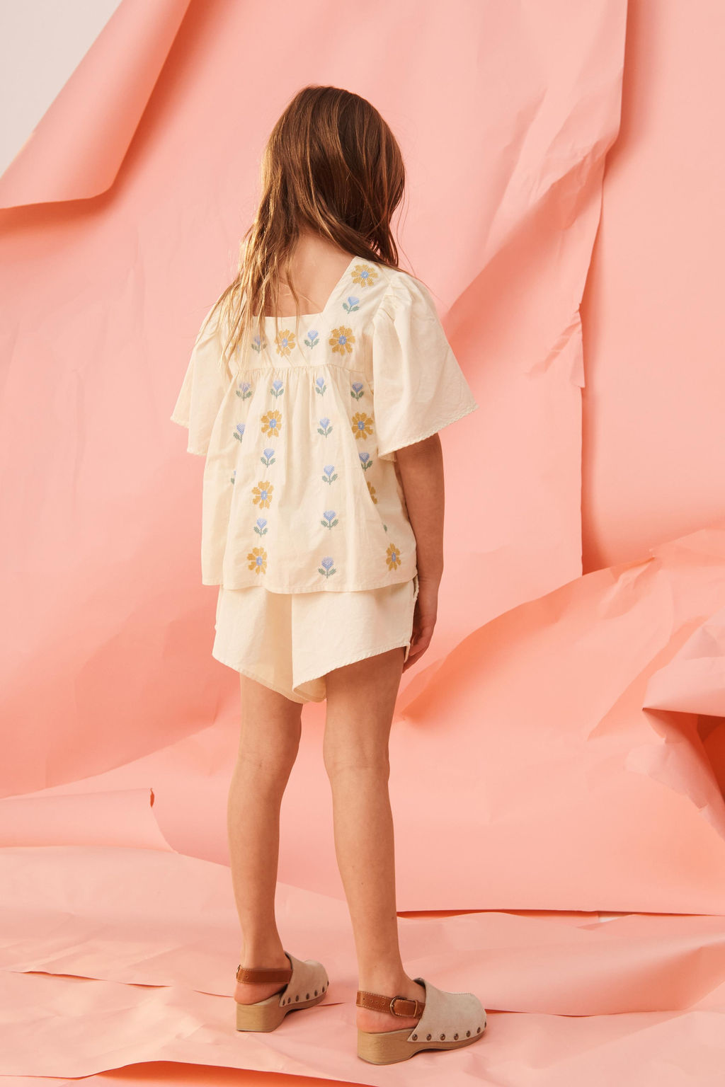 BLUSA BORDADOS FLORES PUNTO DE CRUZ LIMITED EDITION / Crema - Zara фото 4