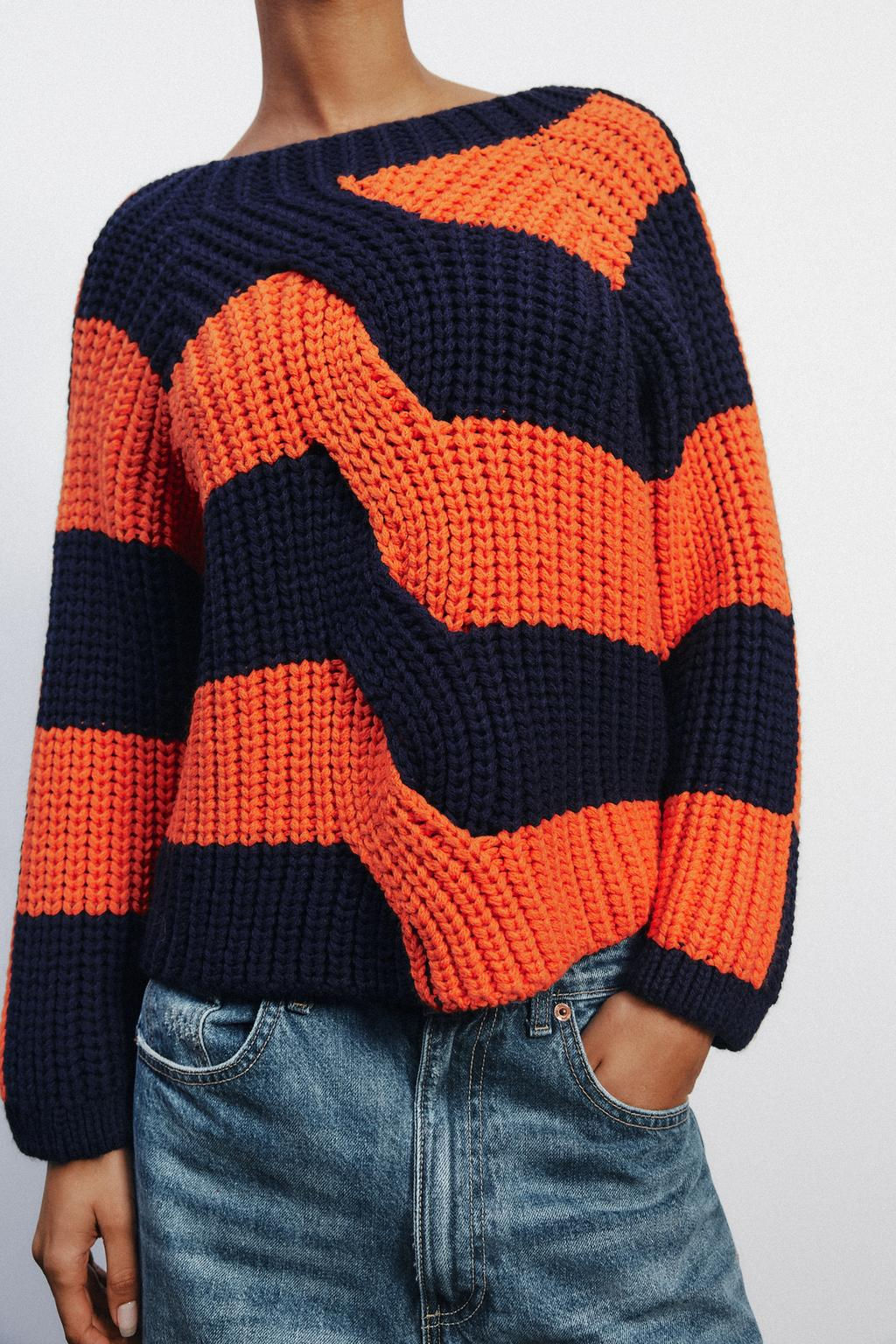 KNIT OVERSIZED SWEATER WITH STRIPES - Zara фото 2