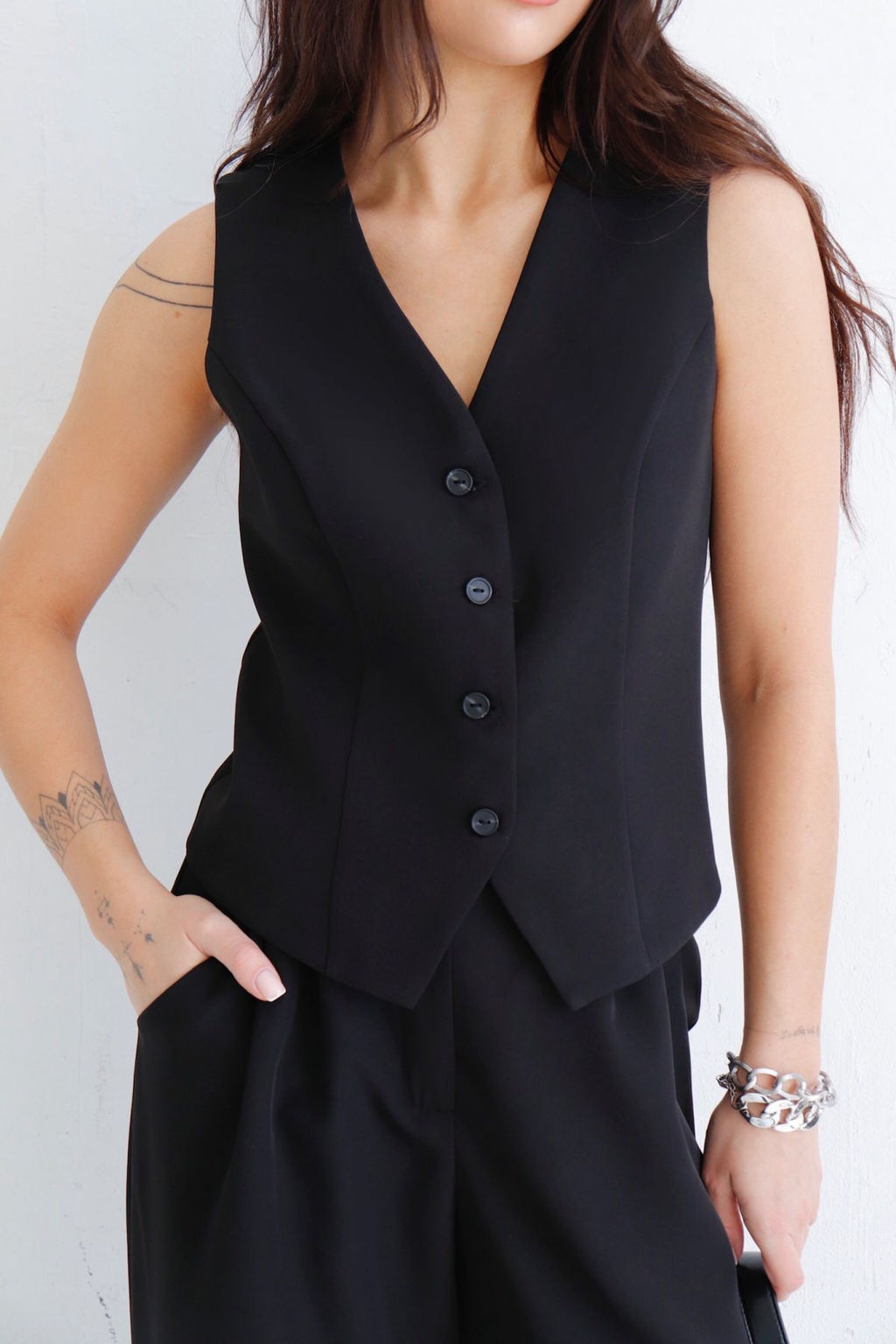 12625 Костюм брючный с жилетом чёрный - Martichelli фото 4