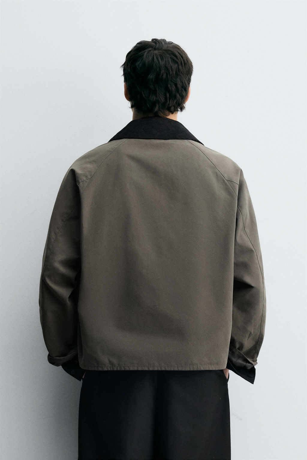 CONTRAST COLLAR TECHNICAL JACKET - Zara фото 3