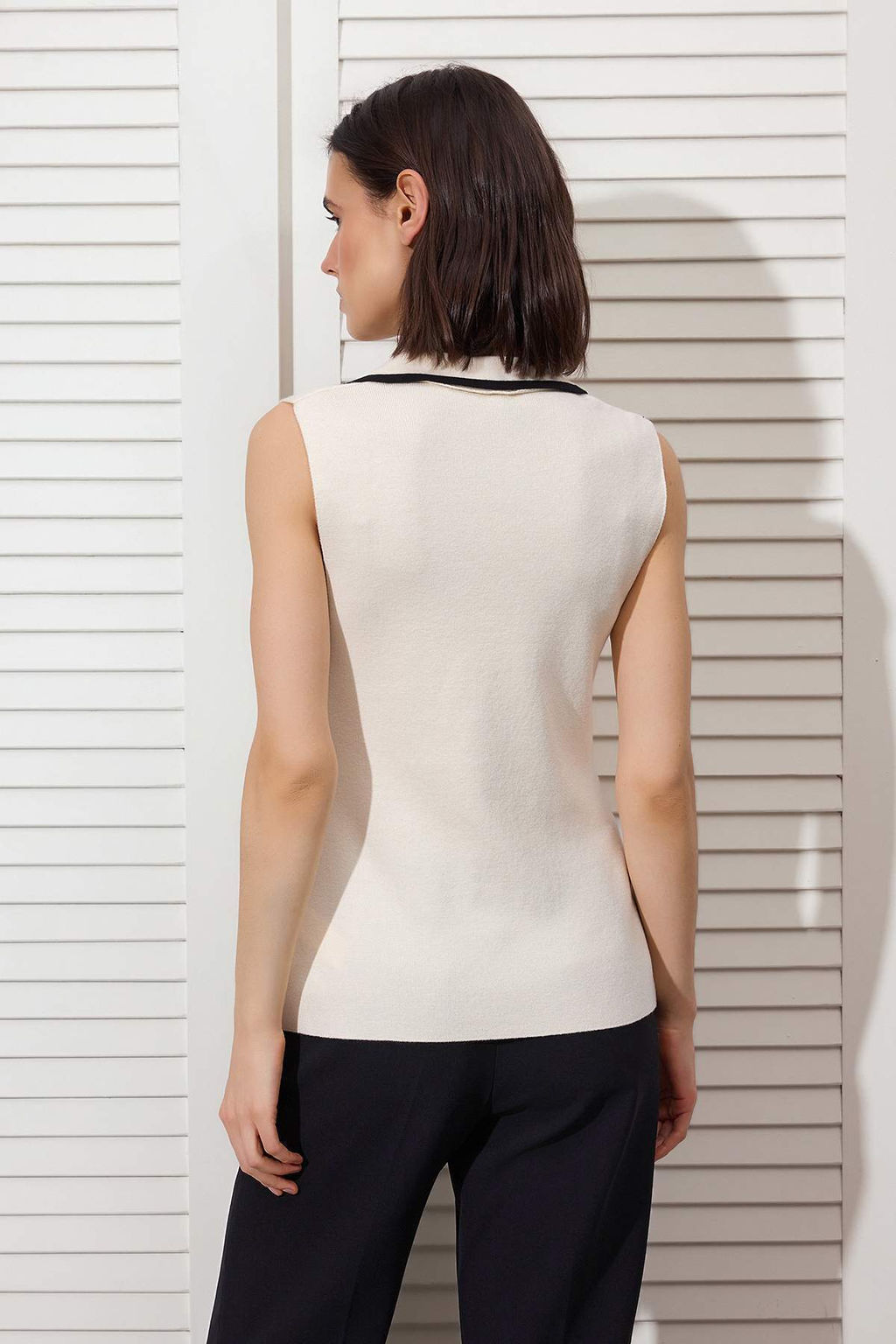 Ekru Fitted/Vucuda Oturan Ceket Yaka Yelek TWOSS26YE00008 - Trendyolmilla фото 6