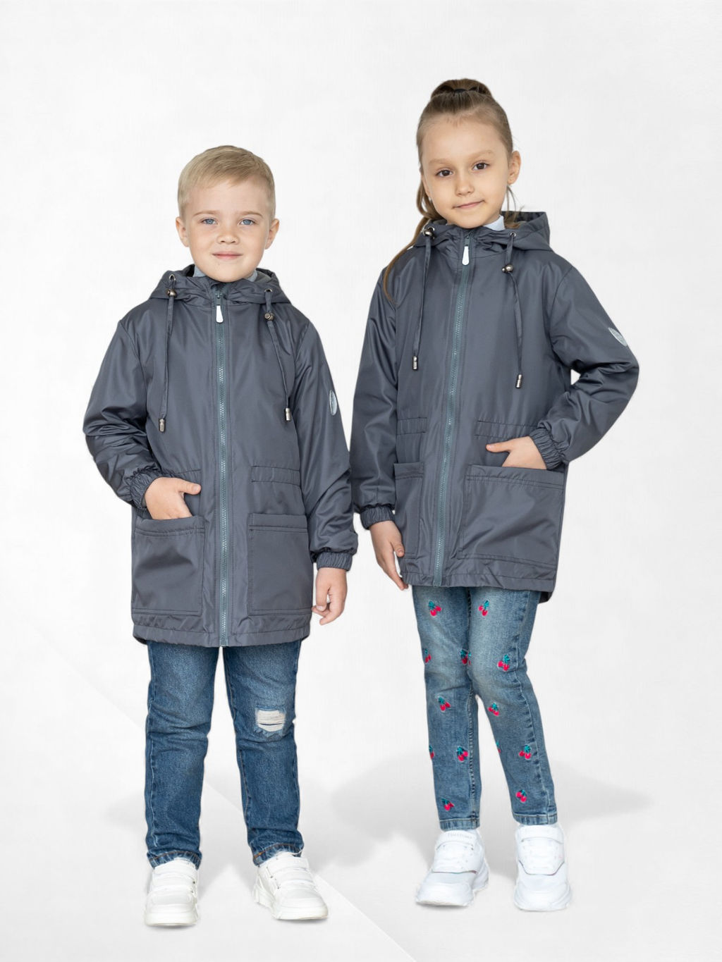 Ветровка детская серая