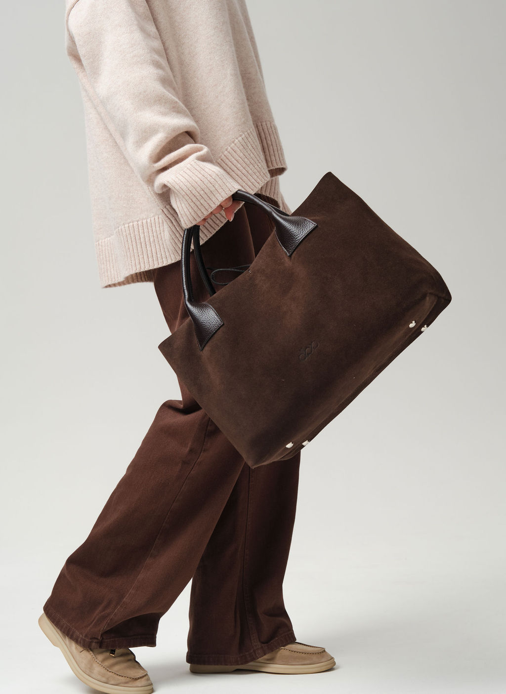 Замшевая сумка Iris DBR 31372 черный каштан  фото 10