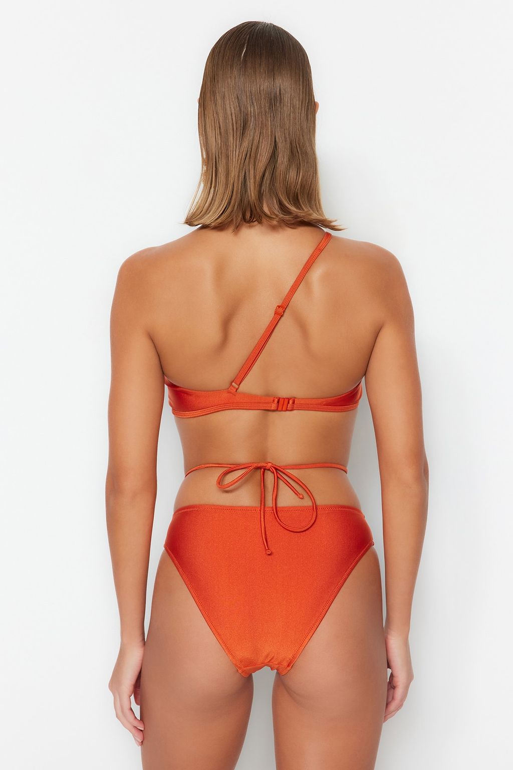 TRENDYOLMILLA Tarc?n Aksesuarl? Yuksek Bel Normal Paca Bikini Alt? TBESS23BA00129 фото 6