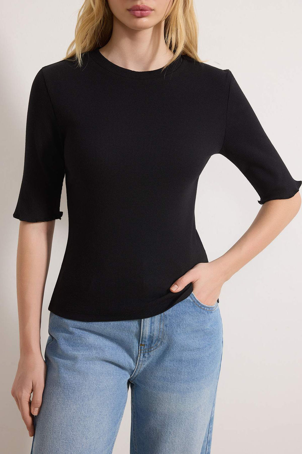 Siyah Fitted/Vucuda Oturan Fitilli Esnek Orme Bluz TWOSS23BZ00025