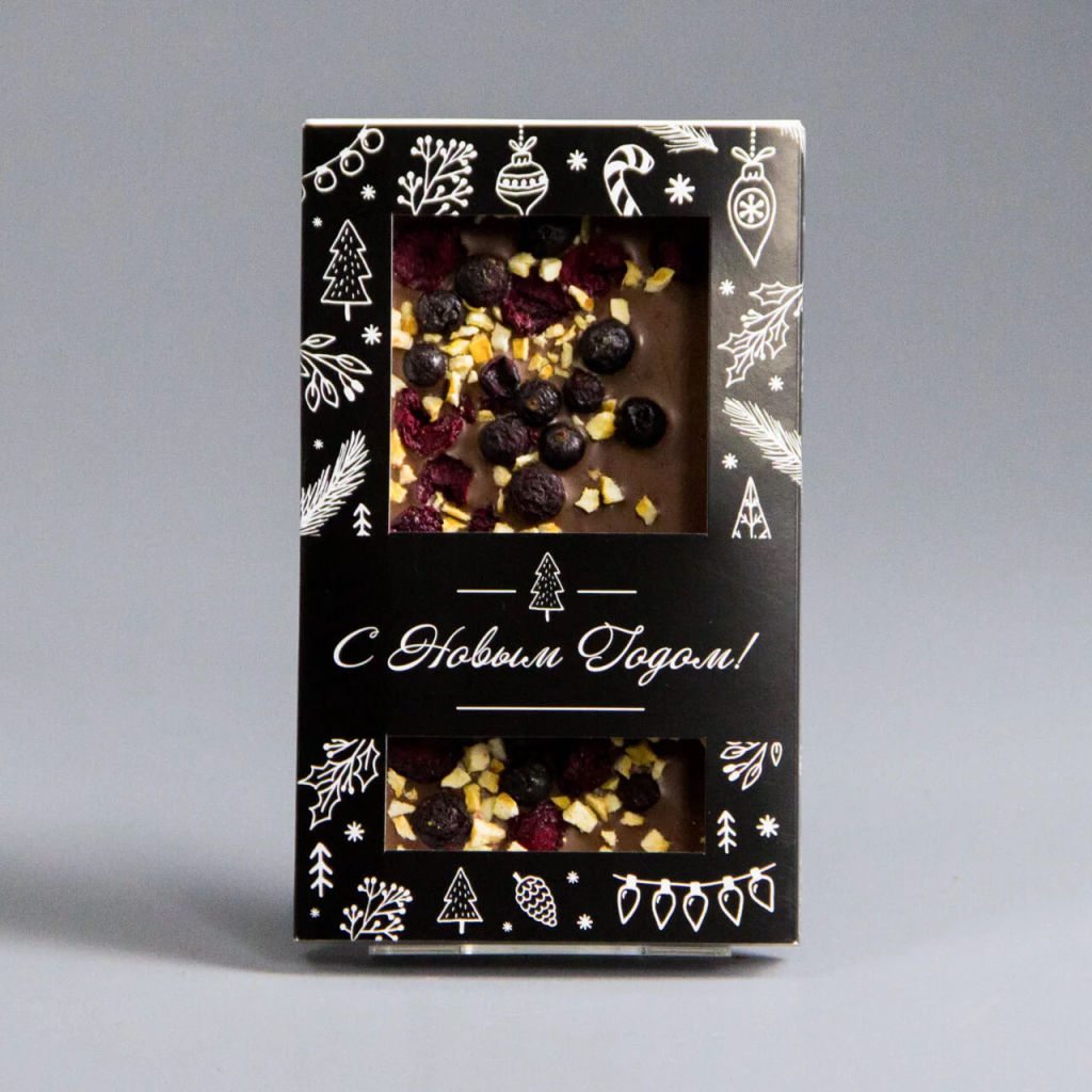 МОЛОЧНЫЙ ШОКОЛАД С ВИШНЕЙ, СМОРОДИНОЙ И АБРИКОСОМ, НОВОГОДНЯЯ КОРОБОЧКА #13