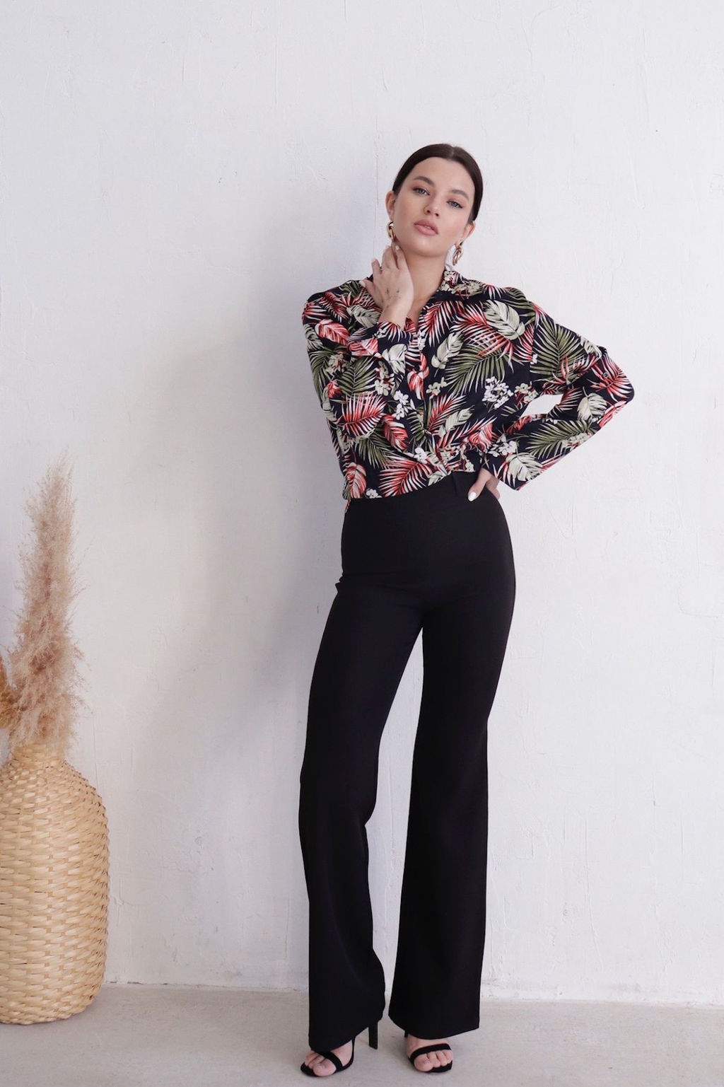 11655 Рубашка с тропическим принтом чёрная - Martichelli фото 7