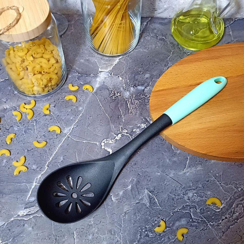 Цена за 2 шт. Ложка с прорезями из нейлона Mint OLS-710-42