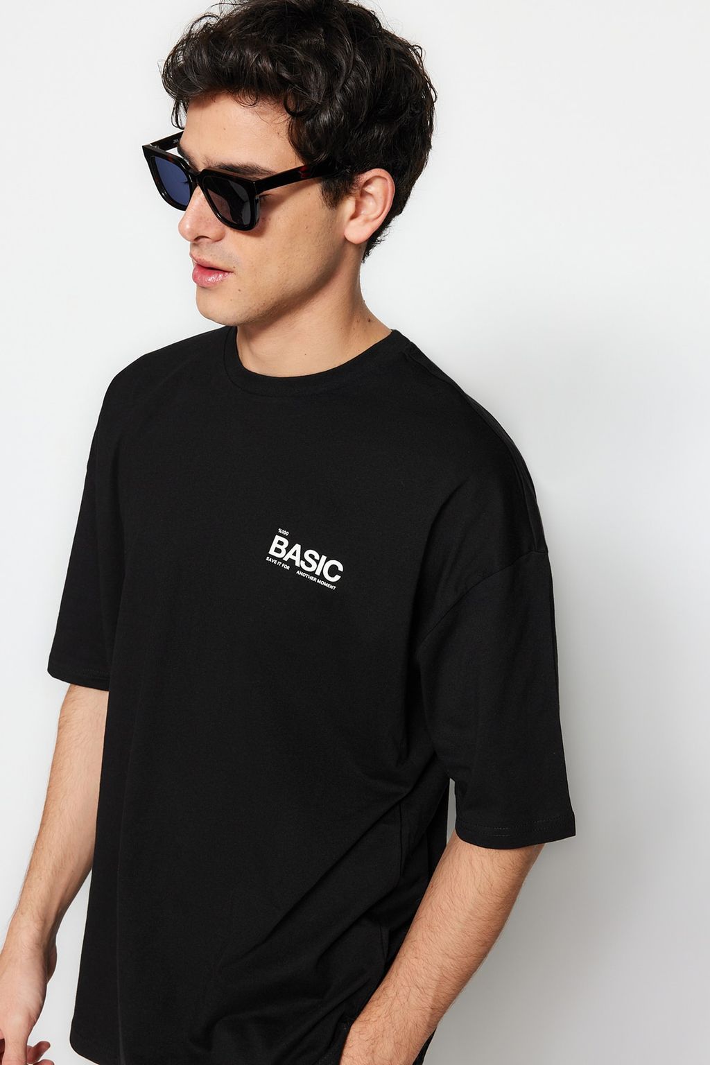 TRENDYOL MAN Gri Oversize Bisiklet Yaka Slogan Orme T-Shirt TMNSS23TS00263 - Trendyolmilla фото 8