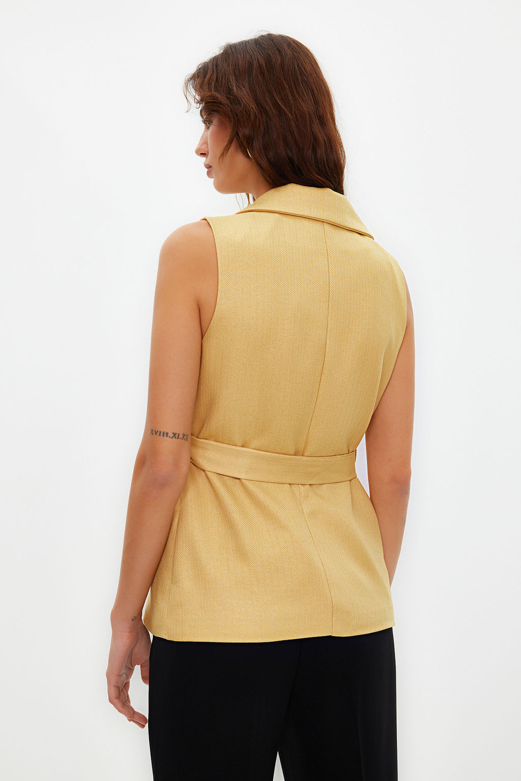 Siyah Regular Kemerli Dokuma Yelek TWOAW23YE00021 - Trendyolmilla фото 14