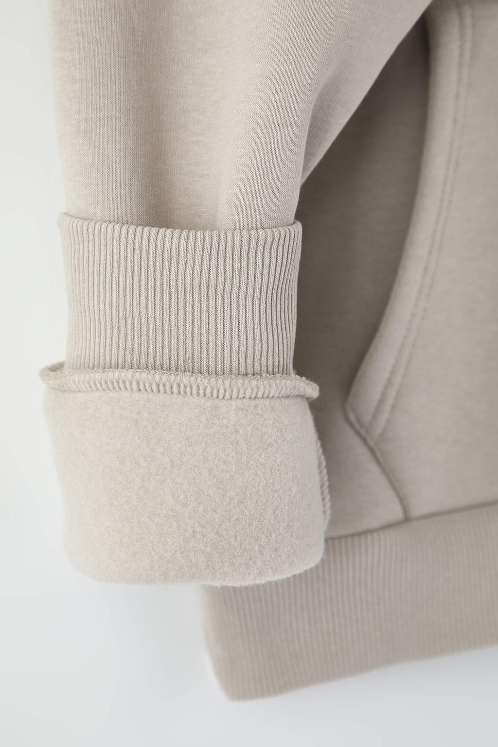 Gri Oversize Dik Yaka Fermuarl? Ici Polarl?/S?cak Tutan Nak?sl? Sweatshirt TMNAW25SW00081
