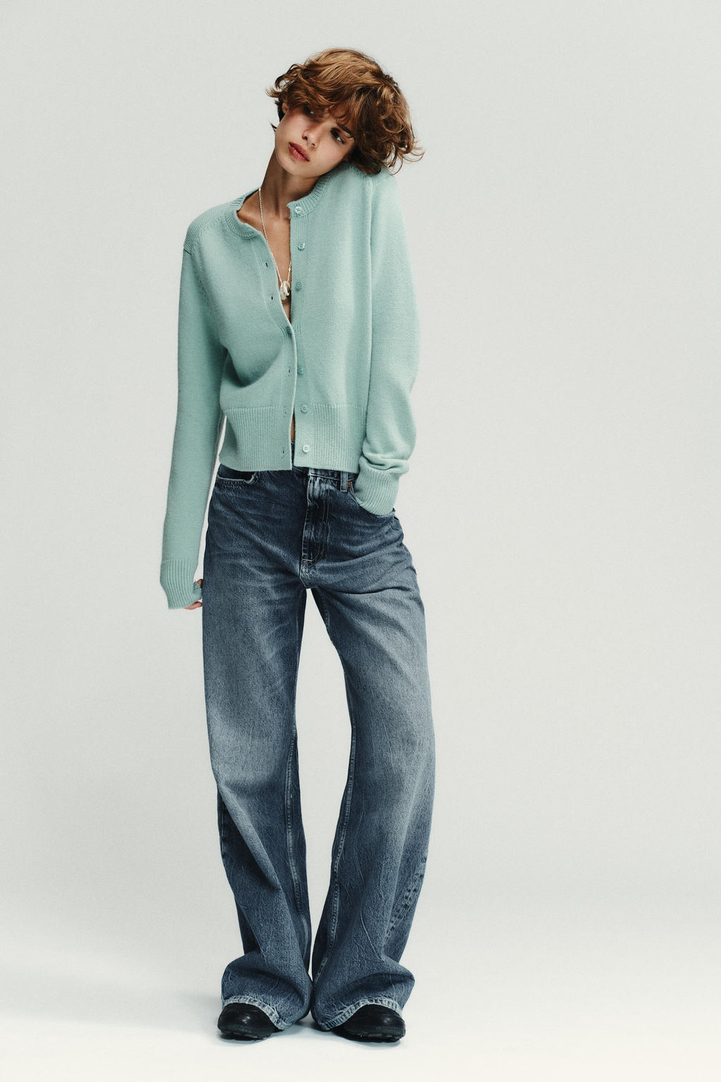FITTED KNIT CARDIGAN