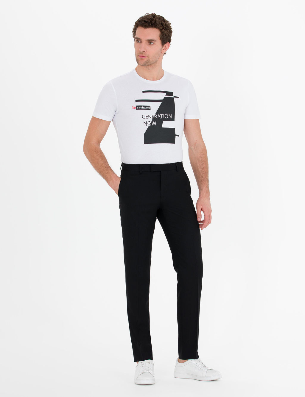 Beyaz Bisiklet Yaka Slim Fit T-Shirt