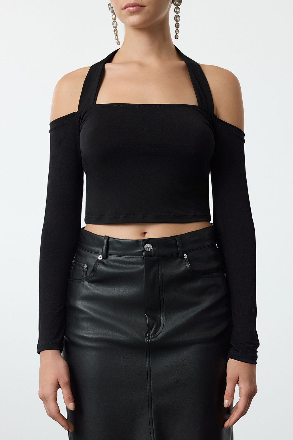 Trendyolmilla Siyah Kare Yaka Crop Orme Bluz TPRAW25BZ00015