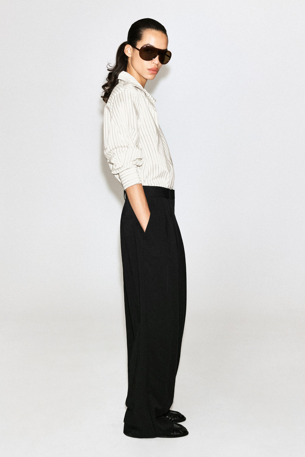 PANTAL?N WIDE LEG FLUIDO RELAXED FIT