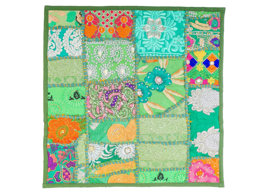 Наволочка декоративнаяс вышивкой в ассор.№Нв20/211