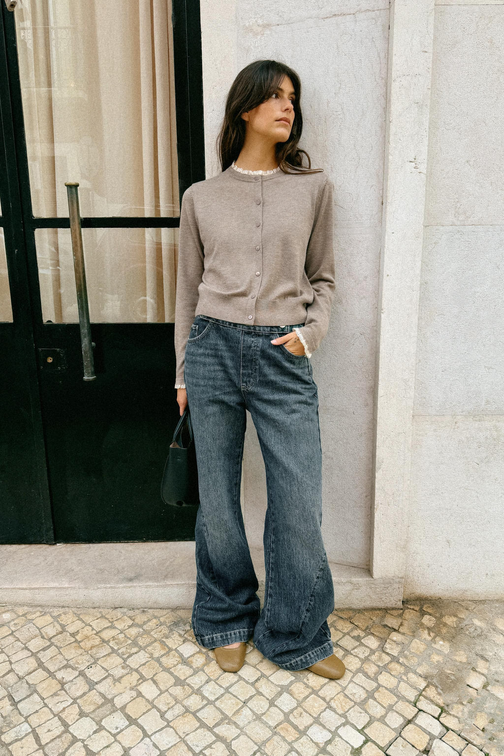 CARDIGAN WITH LACE TRIM