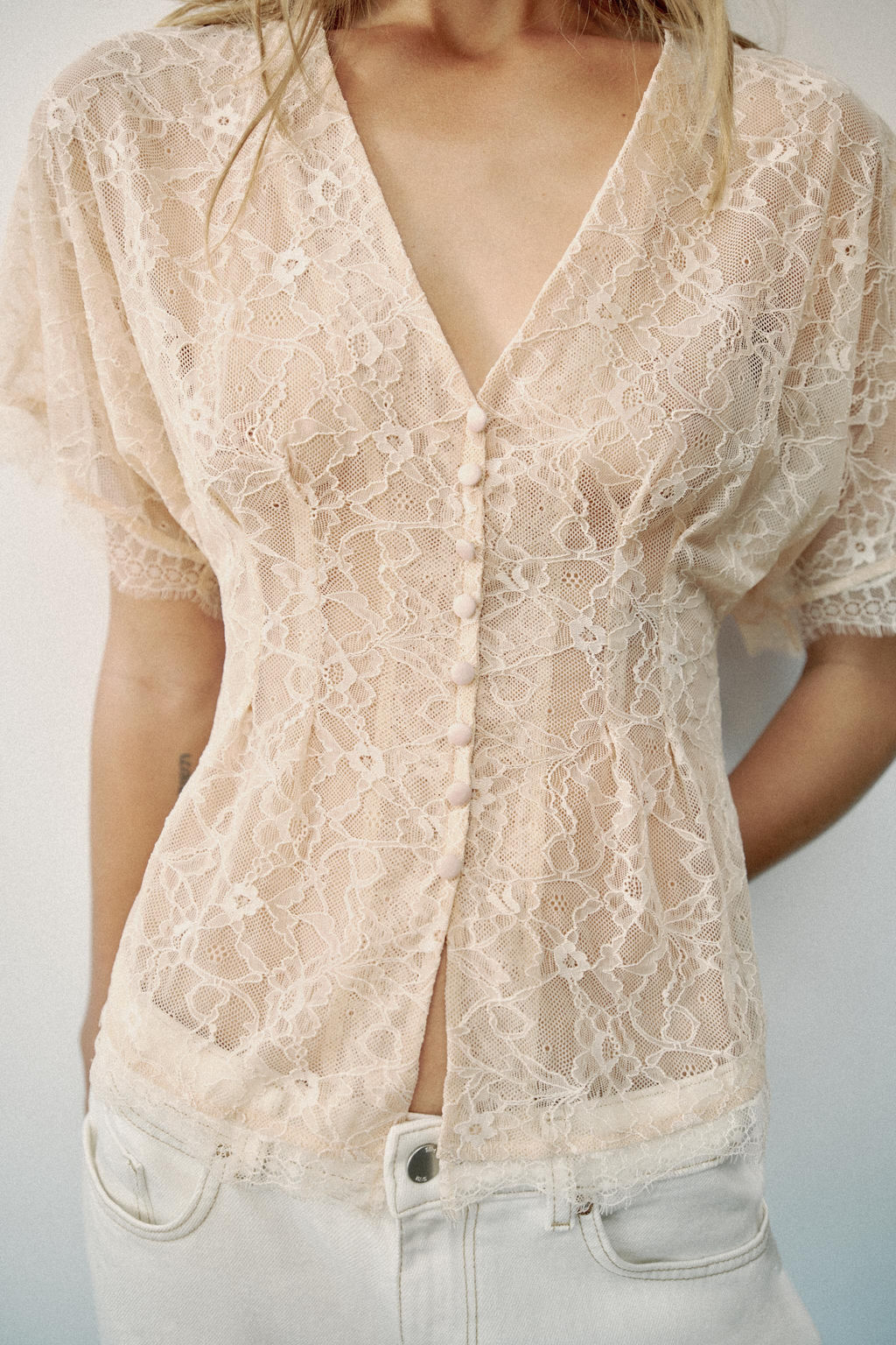 TOP ENCAJE BOTONES / Rosa pastel - Zara фото 2