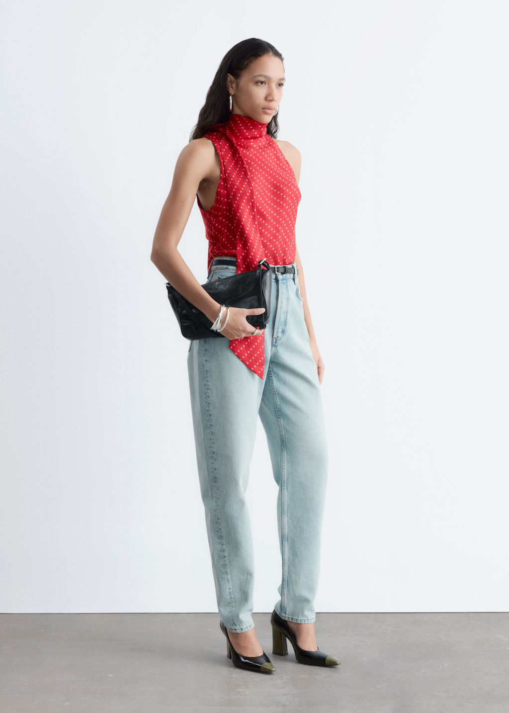 Vaqueros de cintura alta y ajustados al tobillo - H&m фото 5