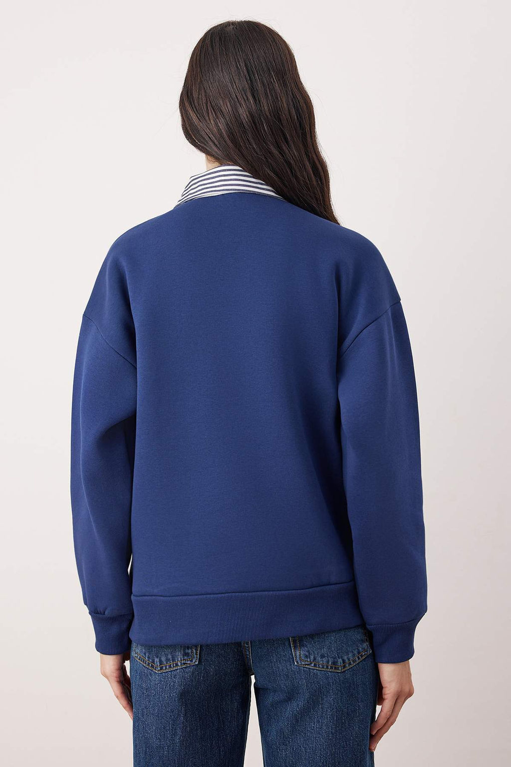 Bordo Dokuma Garni Detayl? Oversize Kal?p Polo Yaka Kal?n ici Polarl? Orme Sweatshirt TWOAW26SW00116 - Trendyolmilla фото 10