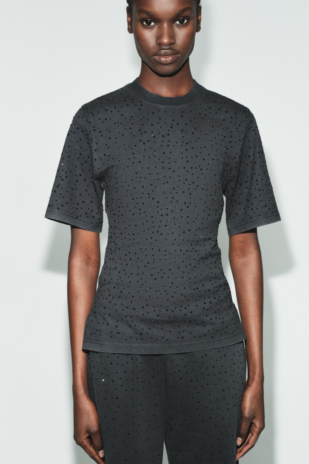 SHINY SHORT SLEEVE T-SHIRT - Zara фото 2