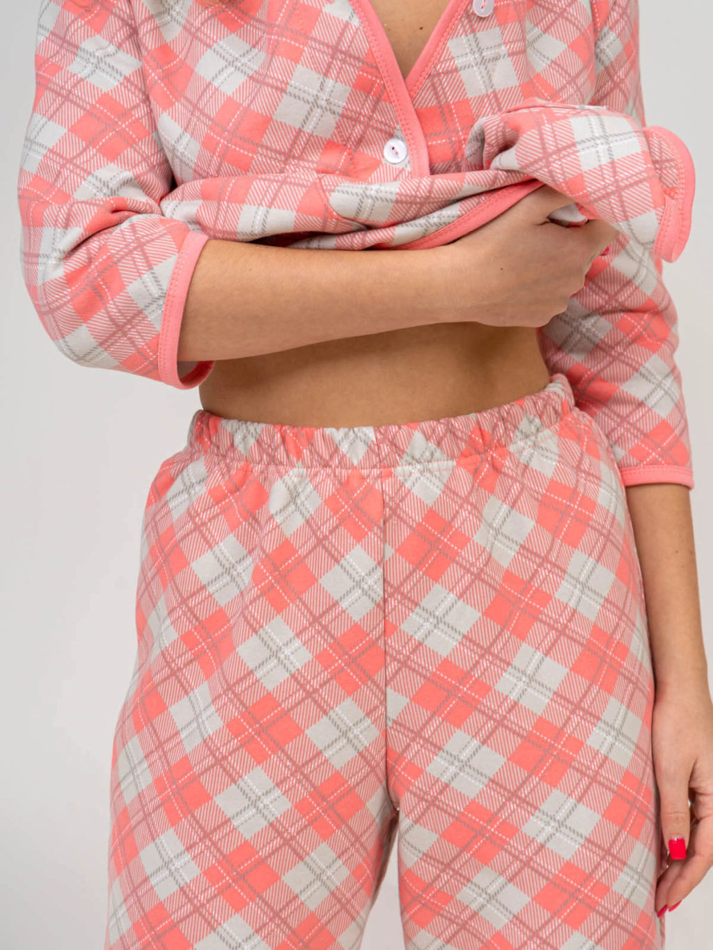 Костюм женский, цвет розовый бежевый