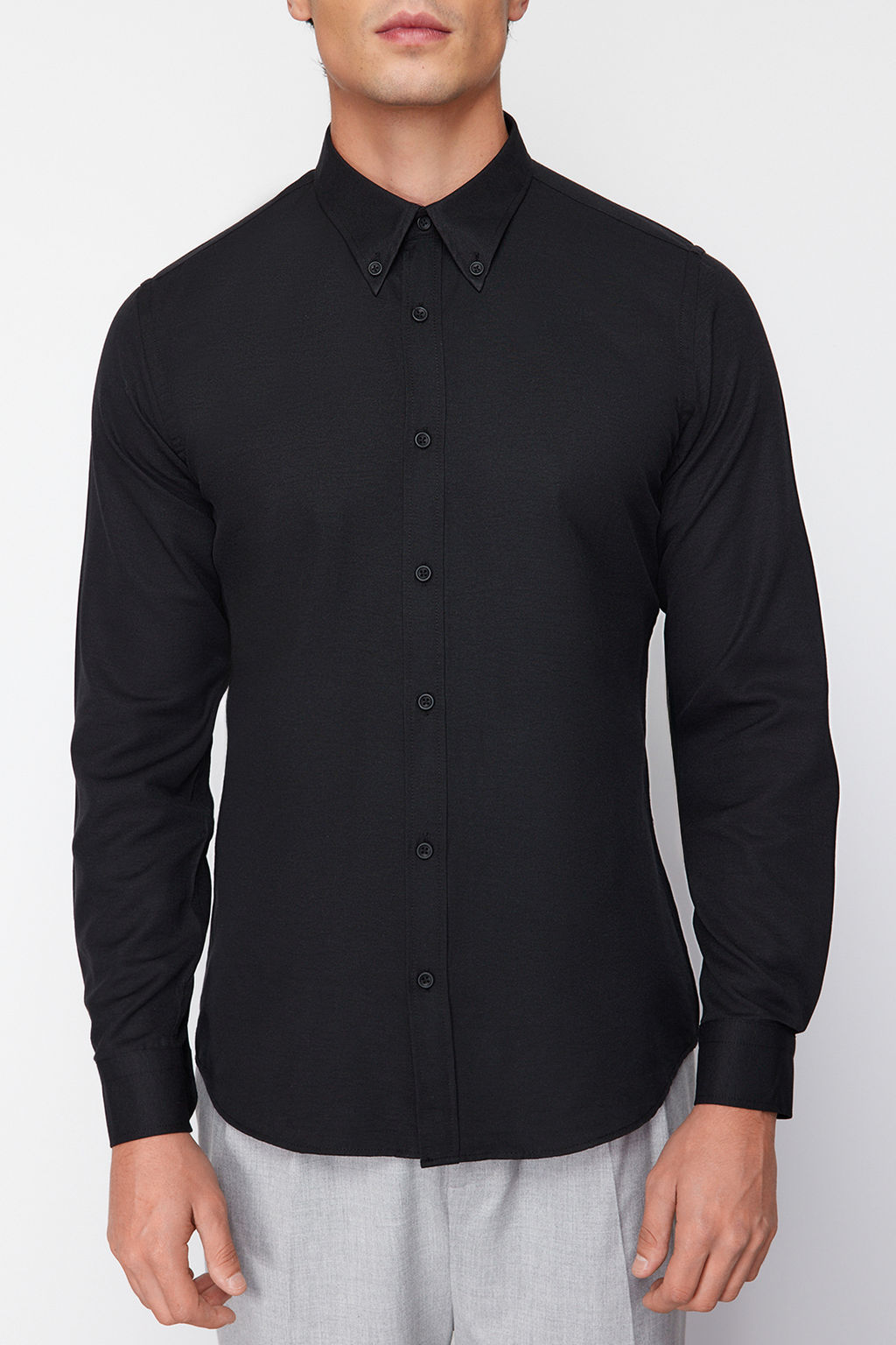 Siyah Slim Fit Kolay Utulenebilir Smart Gomlek TMNSS24GO00074