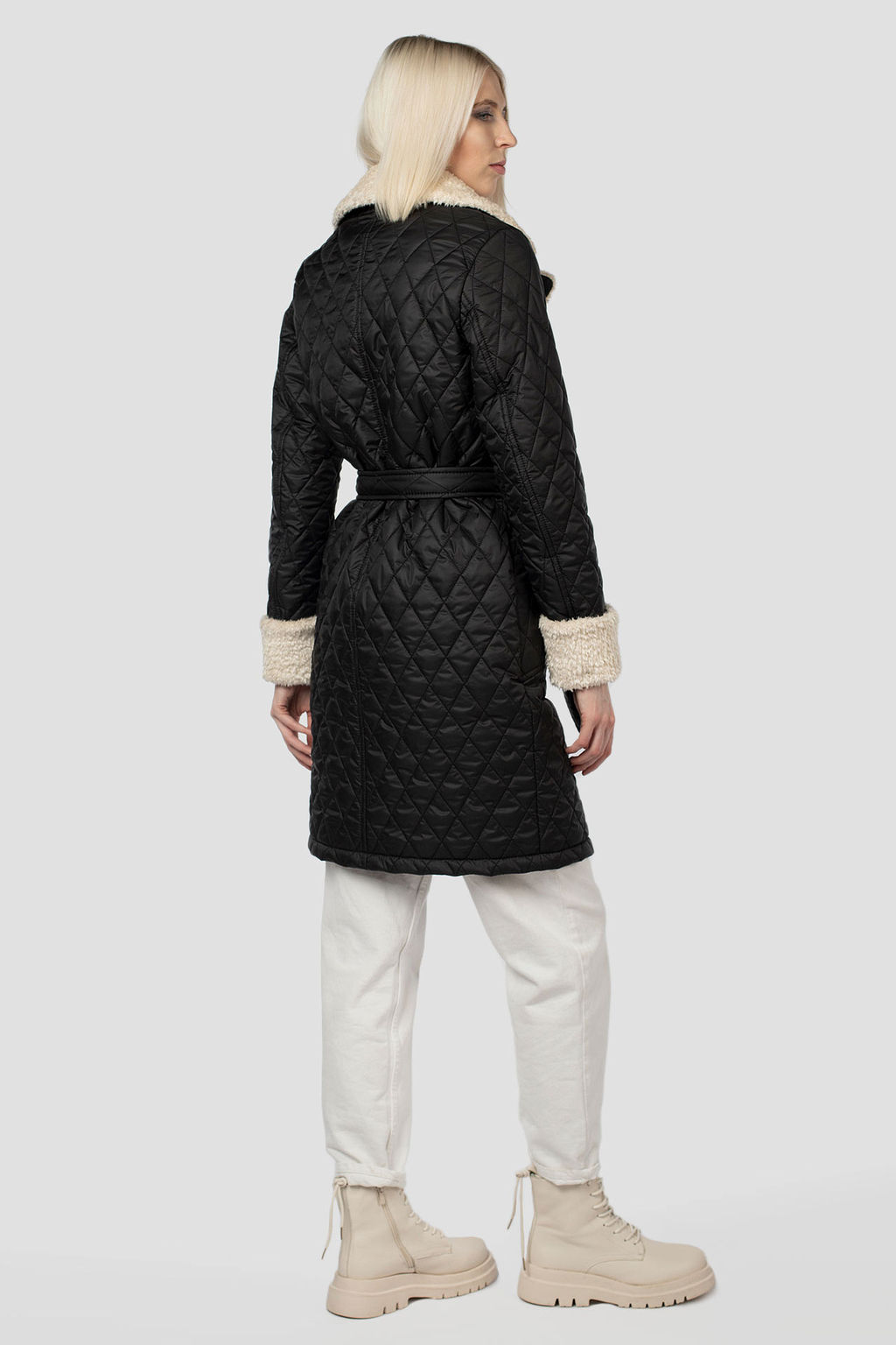 Пальто плащевка+ Утеплитель: Синтепон 150 г/м демисезонное