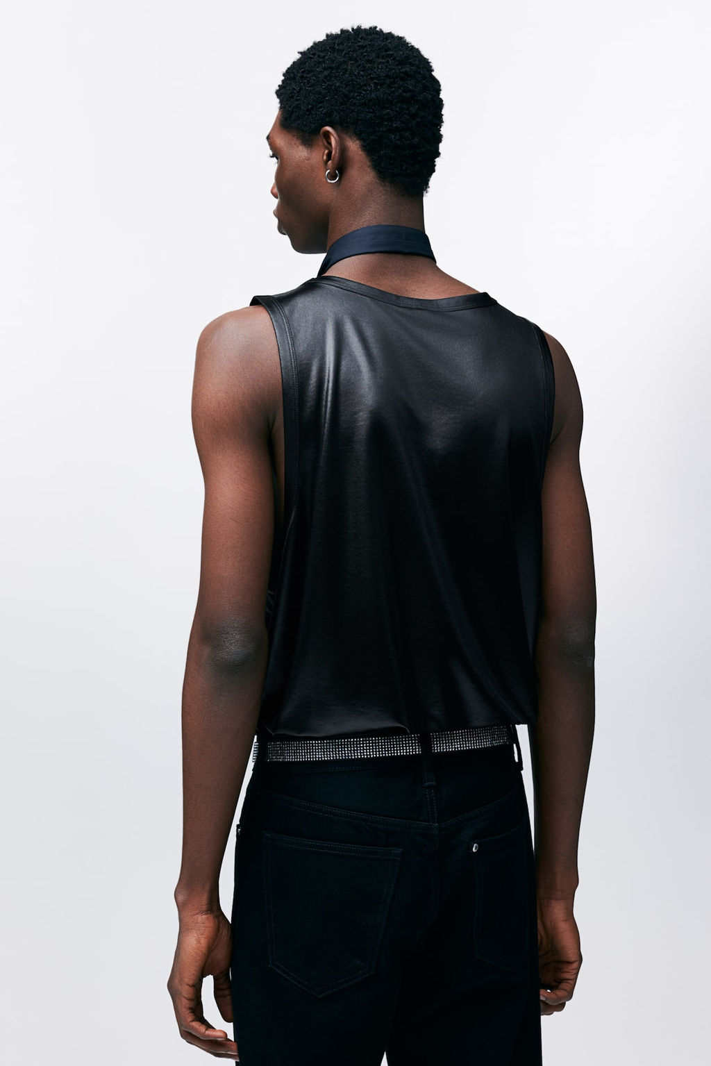 Camiseta de deporte satinada sin mangas Loose Fit - H&m фото 3