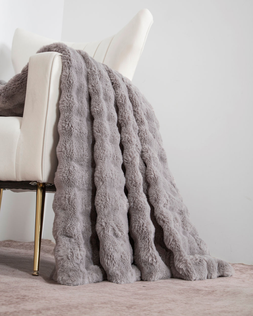 Покрывало декоративное Shinshilla buffy (бежевый платина) - Kazanov.a. фото 3