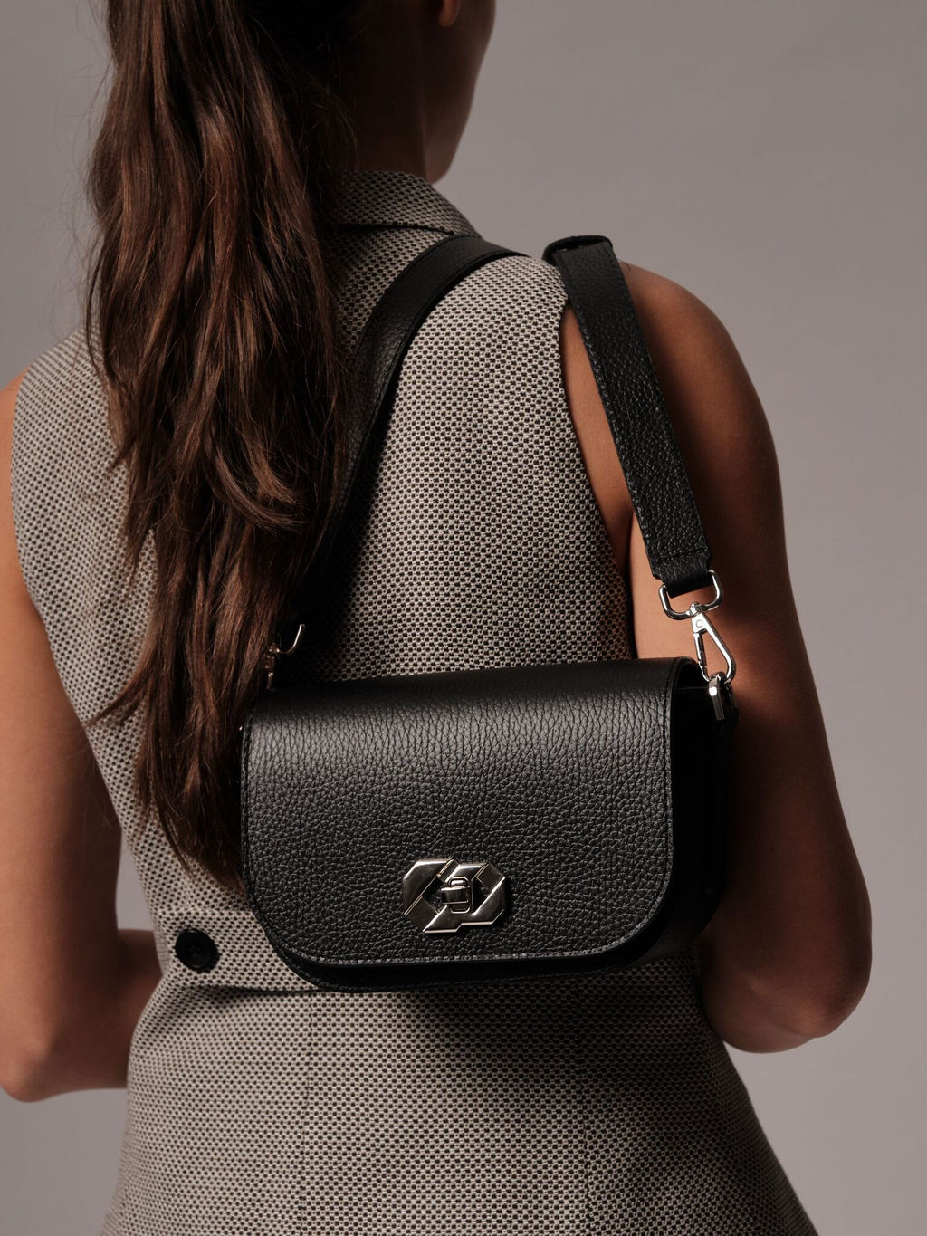 Сумка кросс-боди Deboro 30879 черный