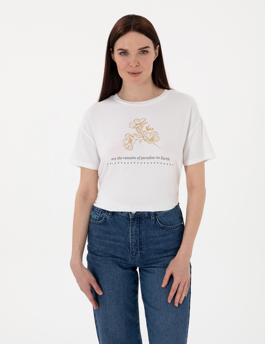 Beyaz Regular Fit Ti__rt