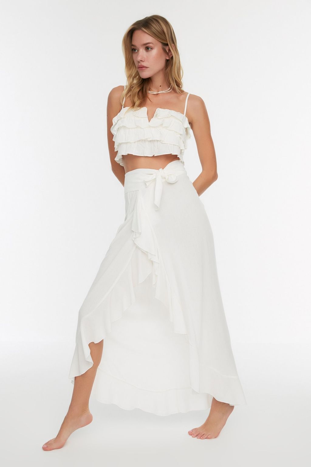 TRENDYOLMILLA Ekru Maxi Dokuma Volanl? Plaj Etegi TBESS19WV0004  фото 7