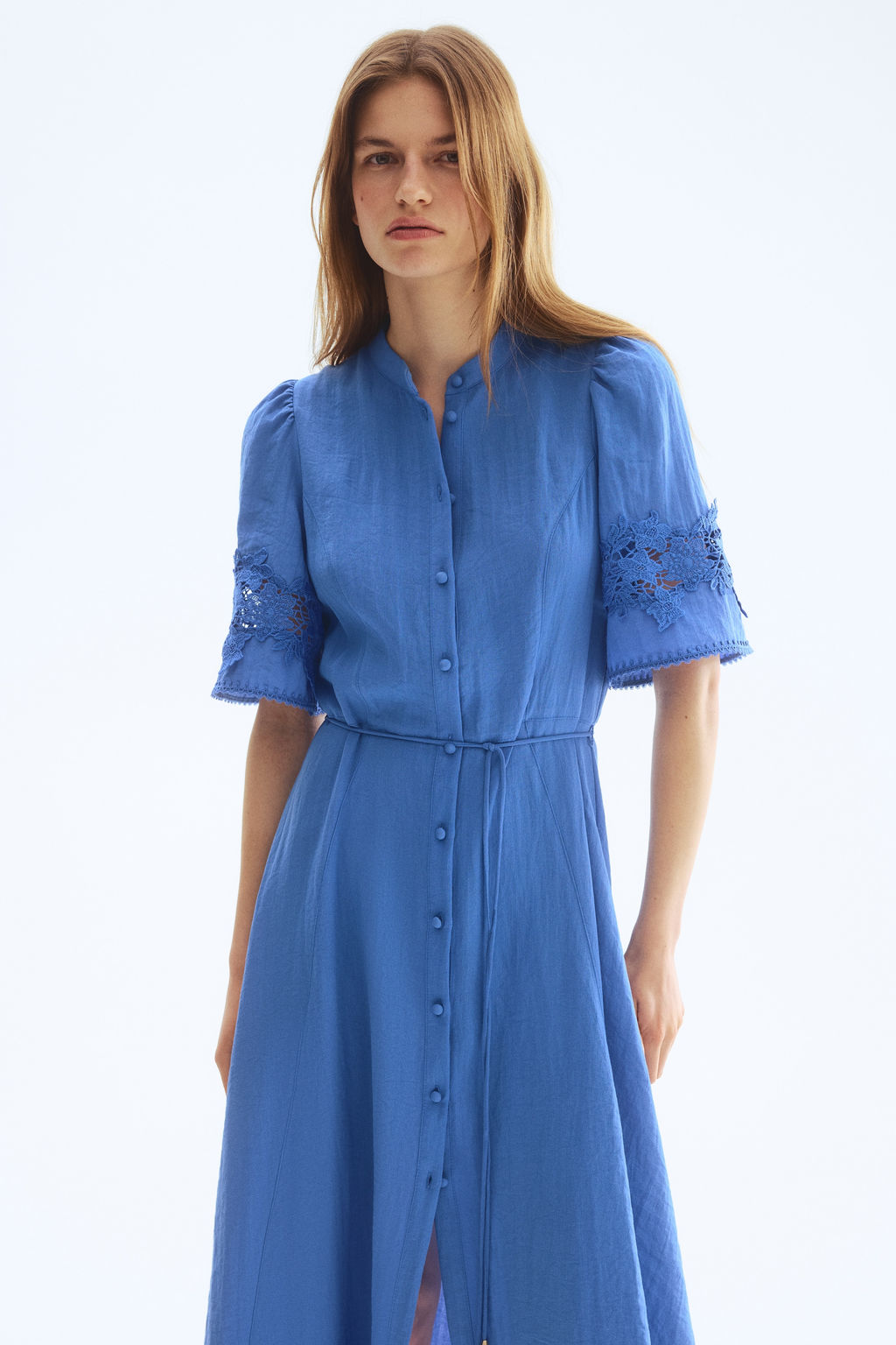 Vestido efecto arrugado con bordado ingl?s - H&m фото 4