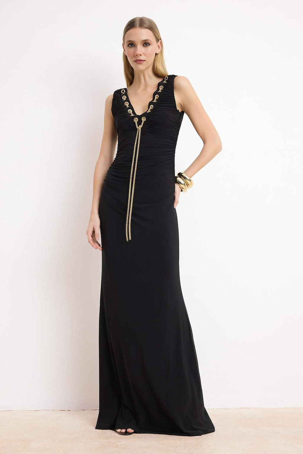 Siyah Aksesuar Detayl? Orme Maxi Abiye & Mezuniyet Elbisesi TPRSS26AE00040