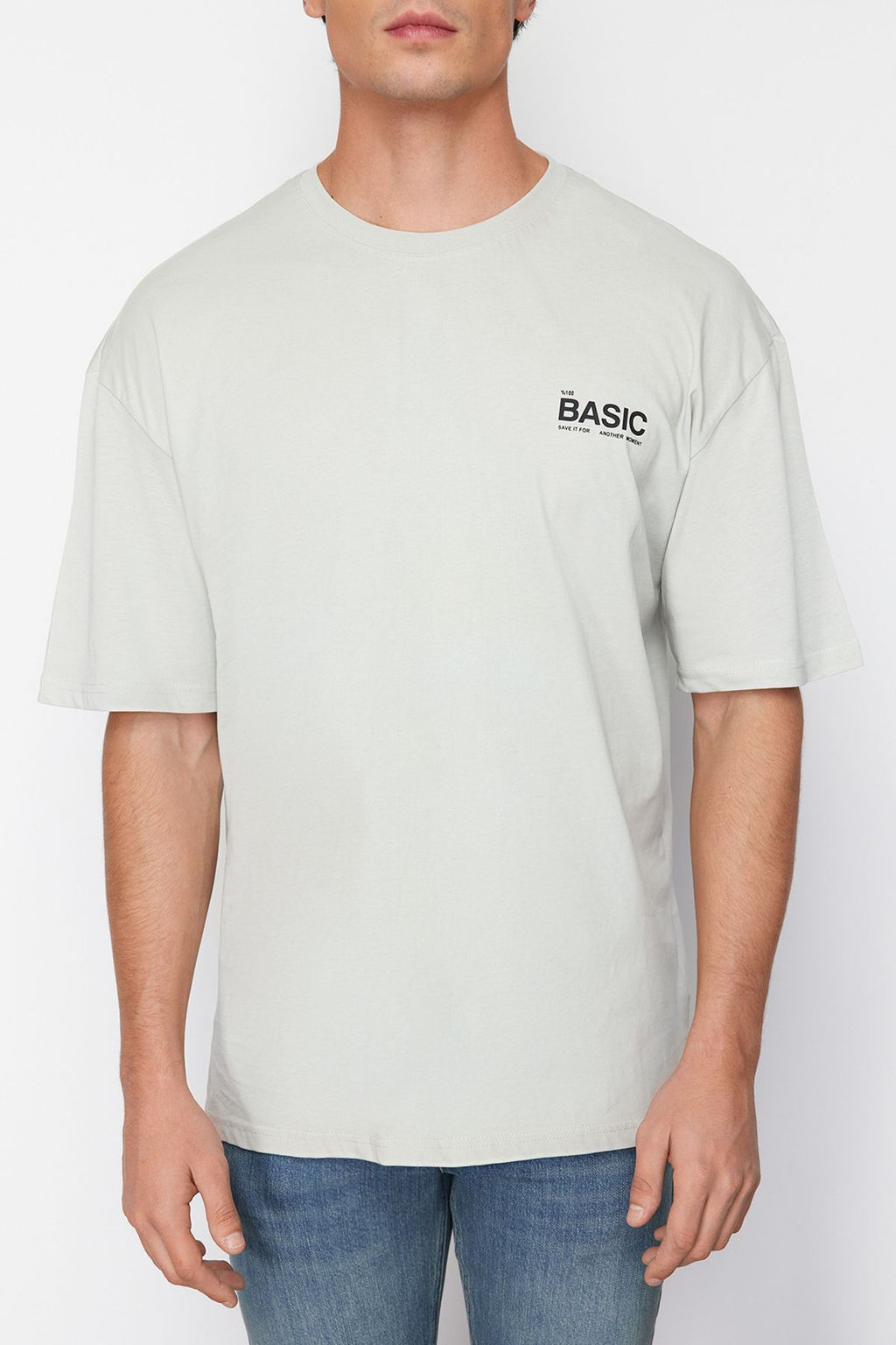 TRENDYOL MAN Gri Oversize Bisiklet Yaka Slogan Orme T-Shirt TMNSS23TS00263 - Trendyolmilla фото 23