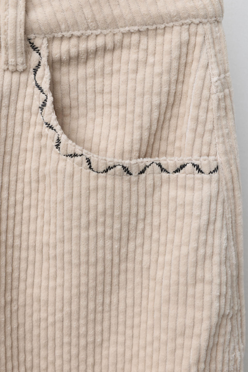 BARREL CORDUROY TROUSERS WITH EMBROIDERED DETAIL - Zara фото 3