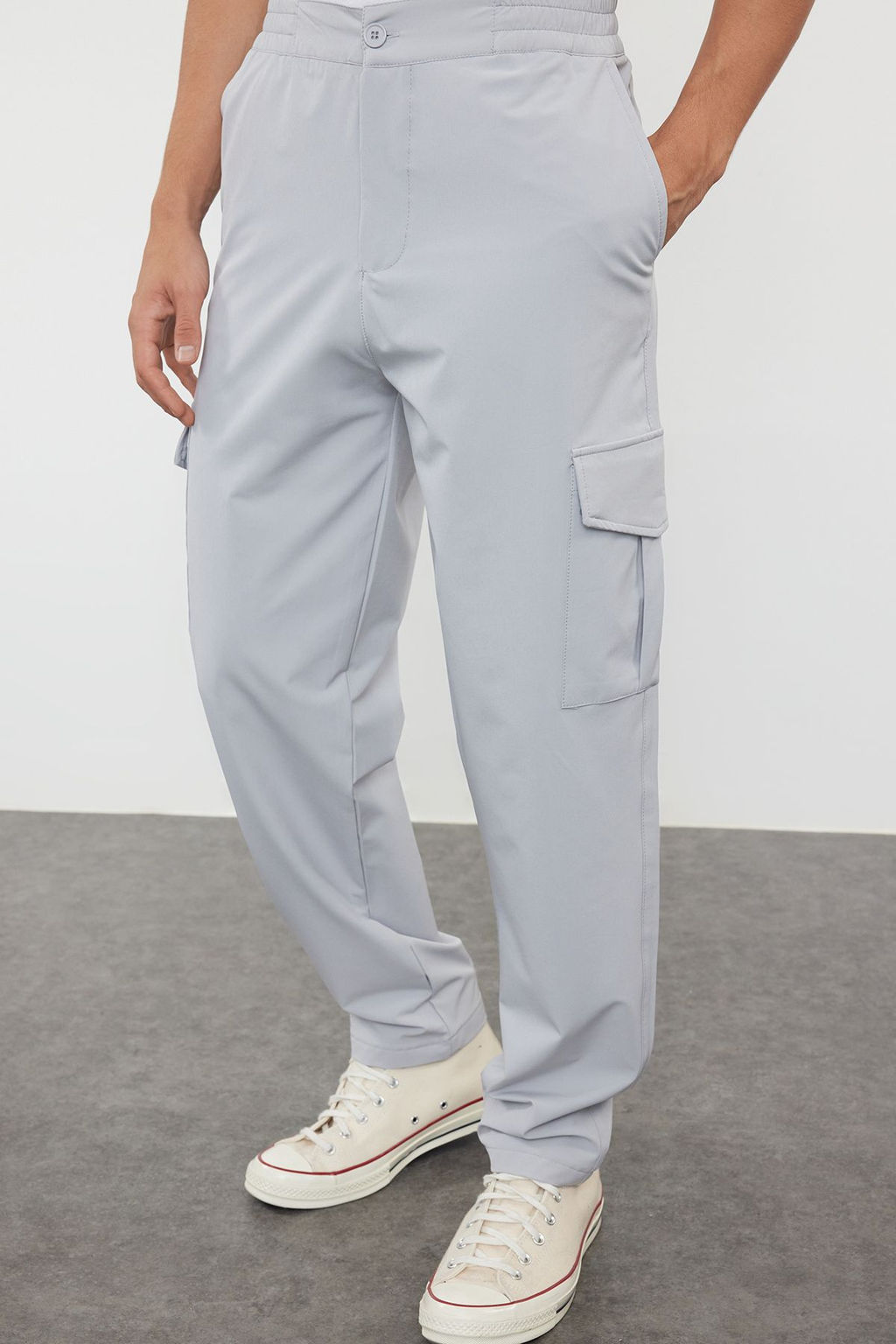 TRENDYOL MAN Tas Teknik Kumasl? Kargo Baggy Pantolon TMNAW25PL00003