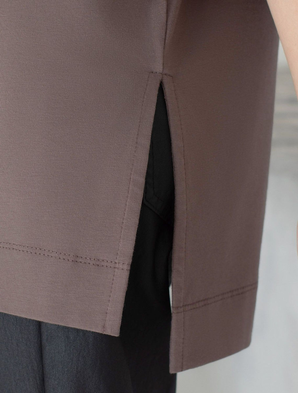 Футболка оверсайз с принтом стразами из премиального хлопка с эластаном