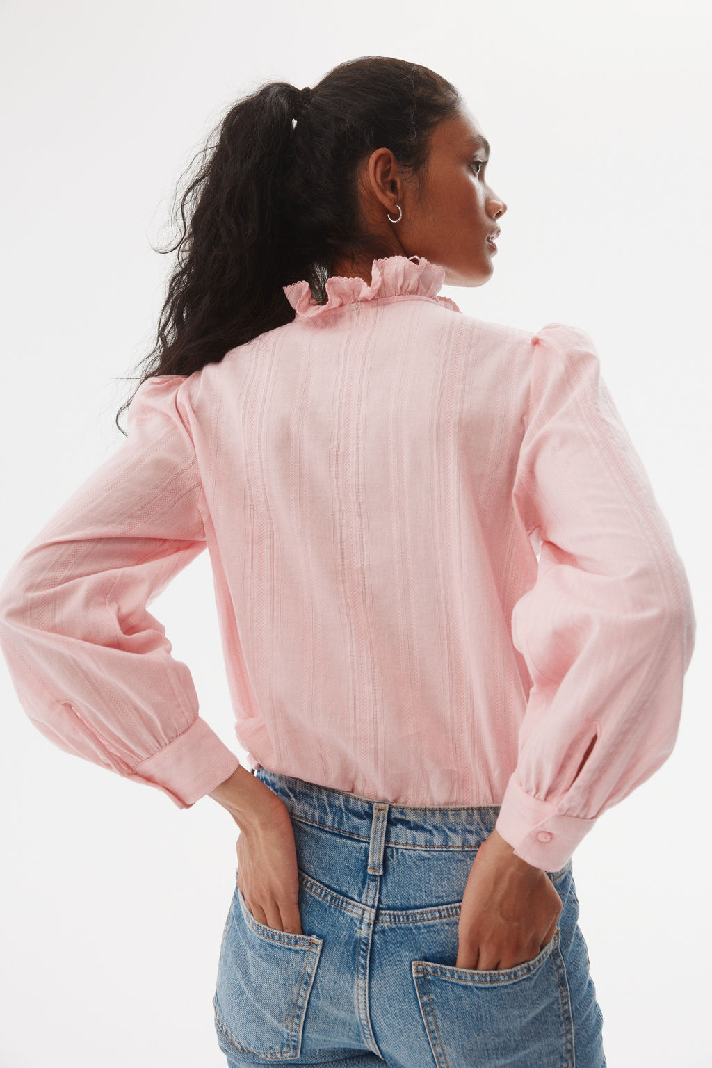 Blusa de algod?n con cuello de volante - H&m фото 6