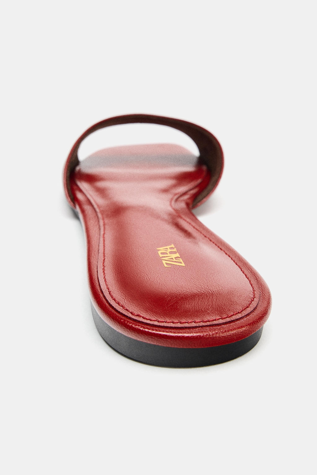 SANDALIA PLANA PIEL / Rojo - Zara фото 6