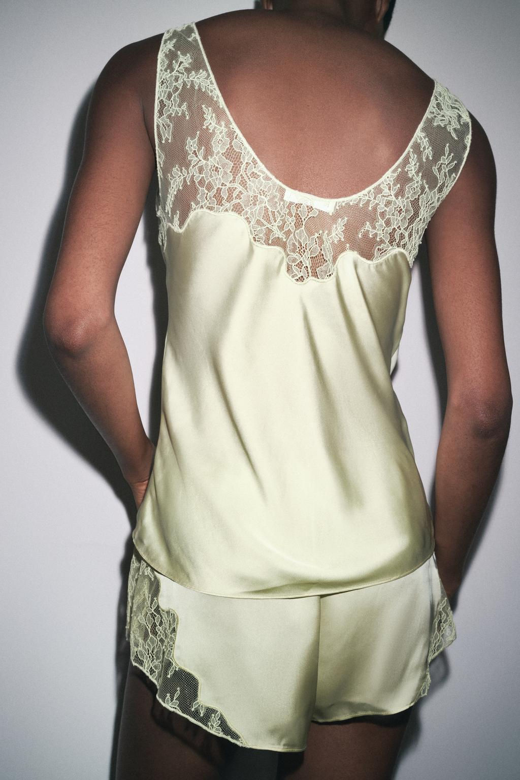 LACY SATIN SHORTS - Zara фото 3