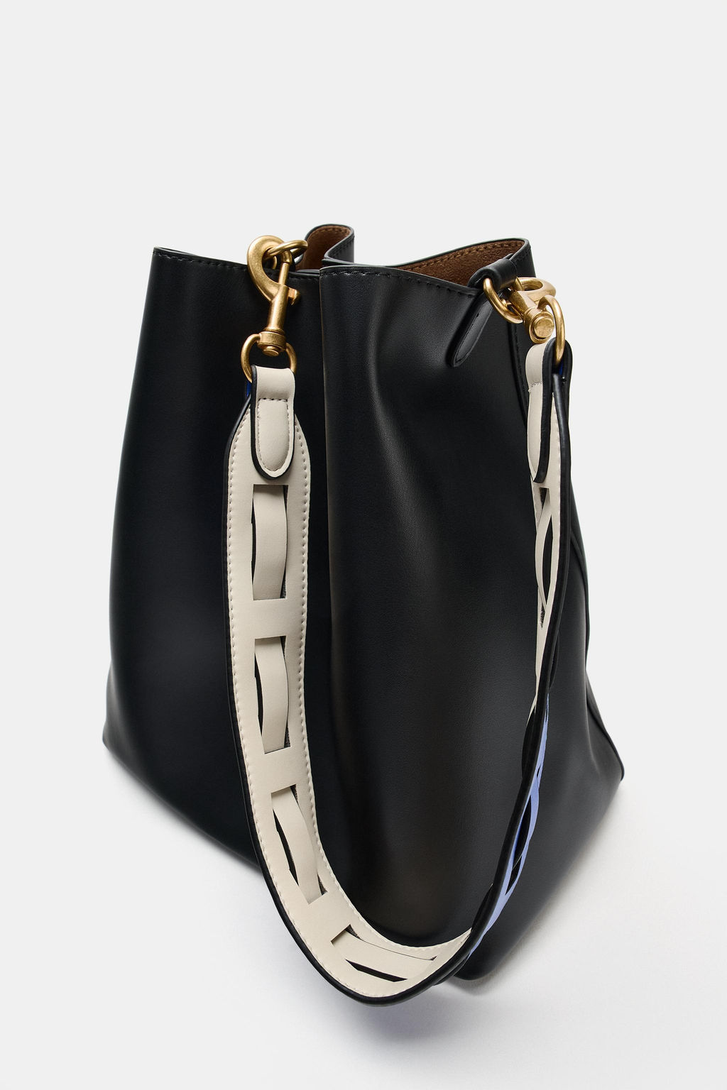 BOLSO SACA DETALLE ASA / Negro - Zara фото 7