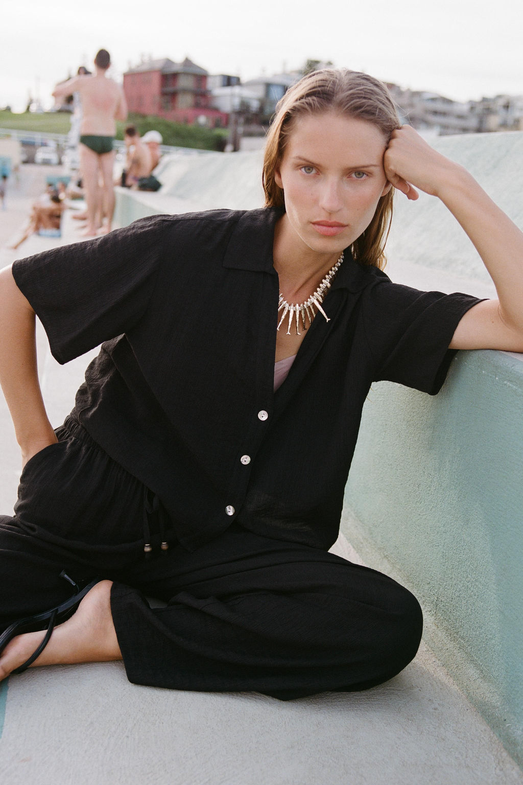 WIDE-LEG TROUSERS WITH ELASTIC WAISTBAND - Zara фото 36