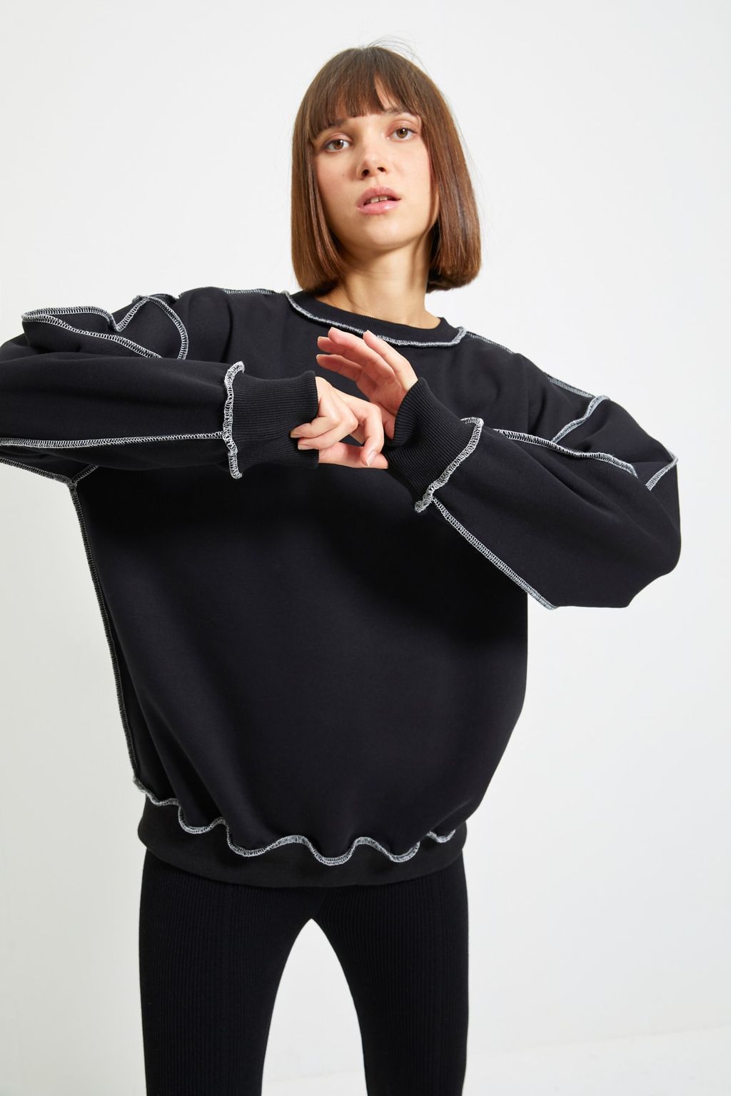 TRENDYOLMILLA Siyah Regular/Normal Kal?p Karyoka Dikisli Kal?n Ici Polarl? Orme Sweatshirt TWOAW22SW0267  фото 4