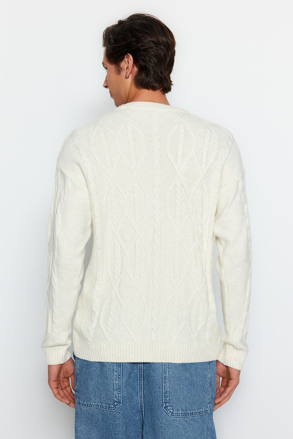 TRENDYOL MAN Ekru Unisex Oversize Fit Genis Kal?p Sac Orgu Bisiklet Yaka Yumusak Triko Kazak TMNAW24KZ00003 - Trendyolmilla фото 15