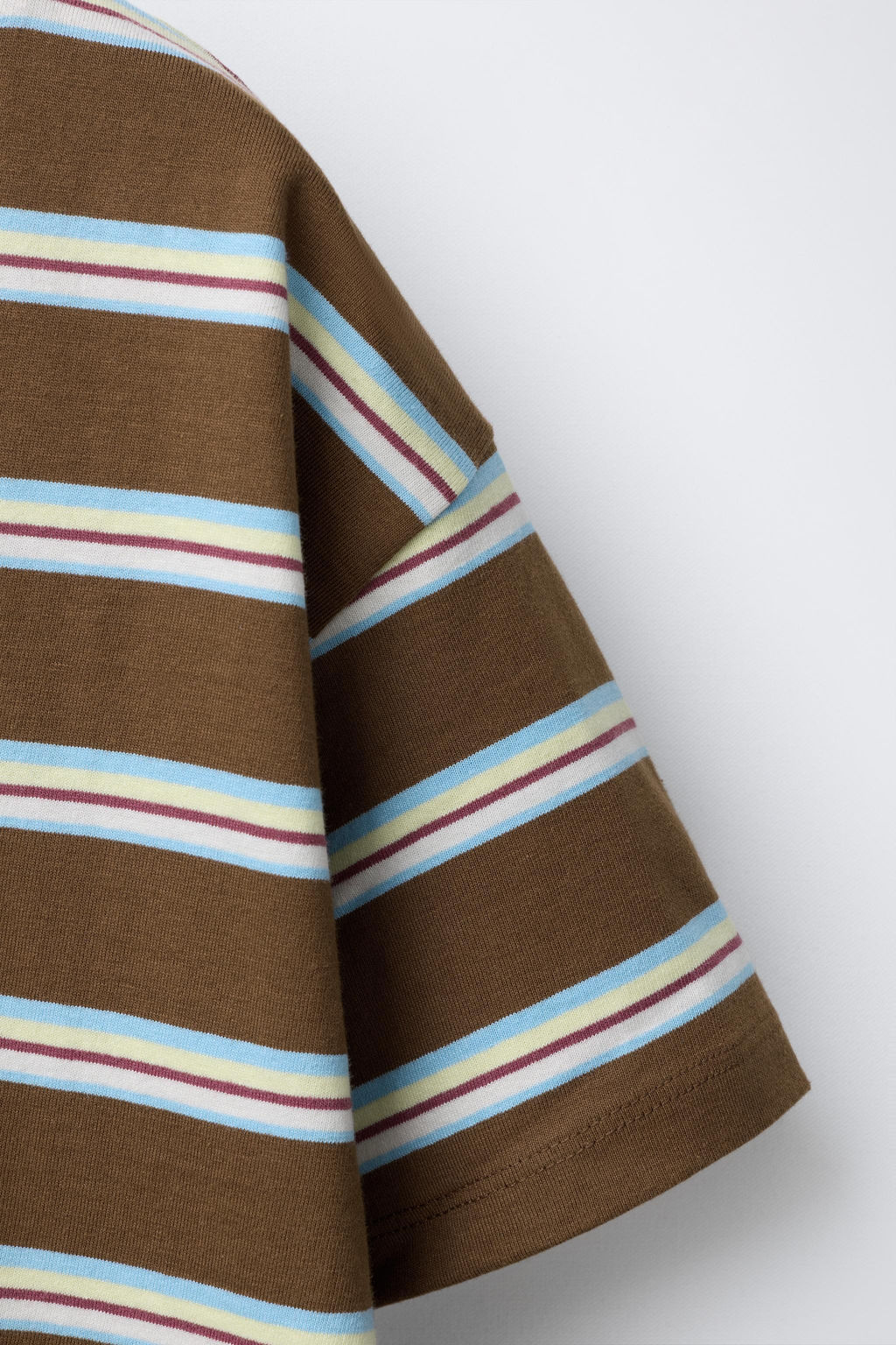 CAMISETA ESTAMPADA RAYAS / Marr?n - Zara фото 5