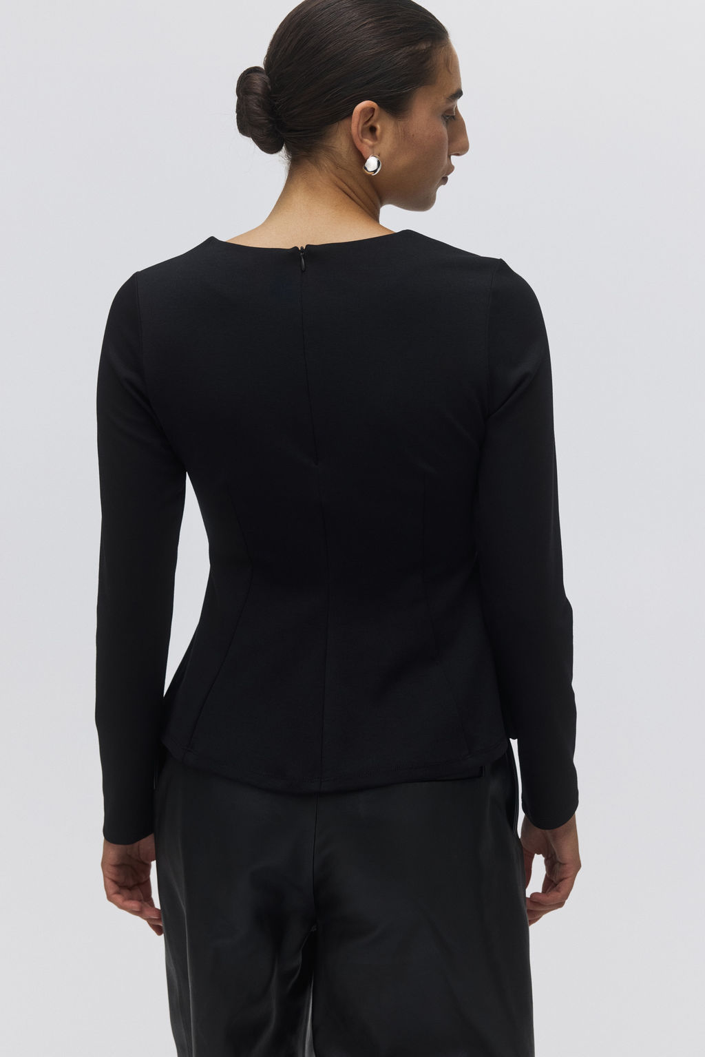 Top de punto con peplum - H&m фото 6
